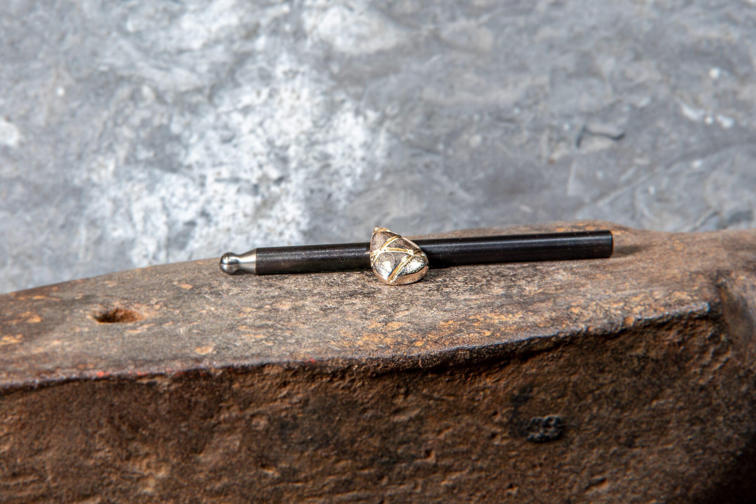 Réalisez votre bijou en argent en fonte