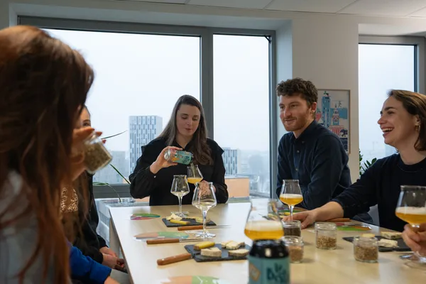 Réunissez votre équipe et choisissez ensemble votre accord mets et bières avec Marie-Emmanuelle - Image n°2 - Wecandoo
