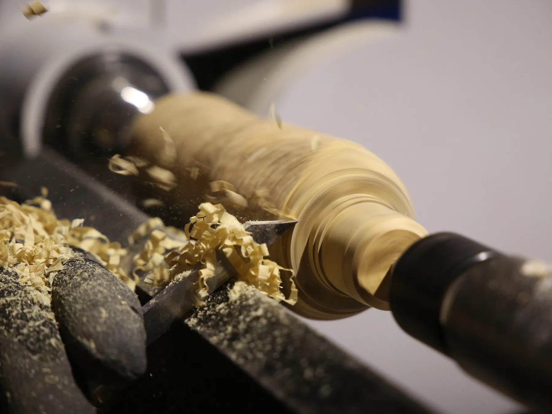 Découvrez les gestes du tourneur avec Ludovic - Afbeelding nr. 4 - Wecandoo