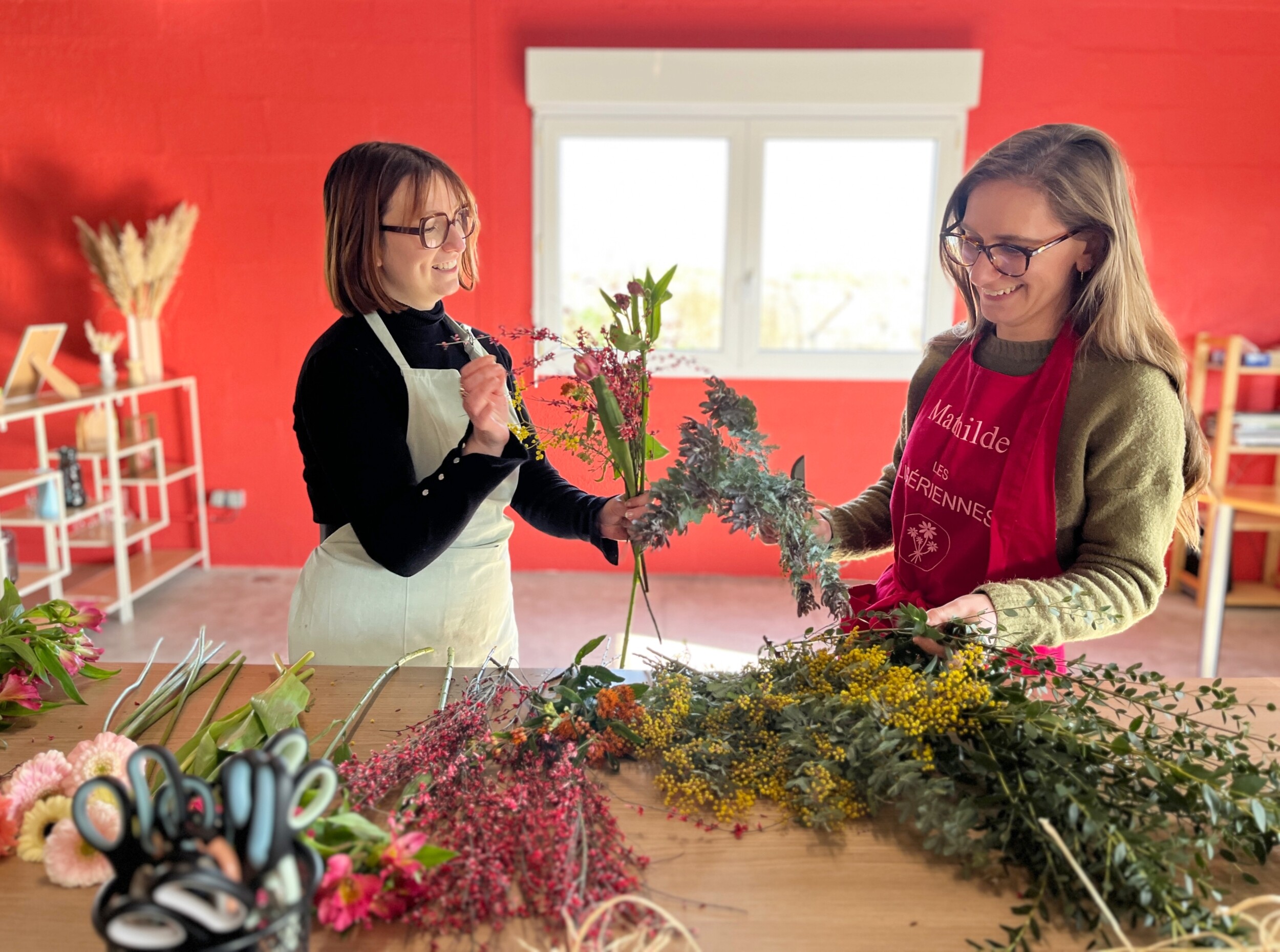 Wecandoo - Cueillez vos fleurs et composez votre bouquet avec Léna et Mathilde - Afbeelding nr. 2