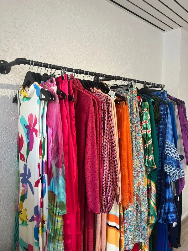 Apprenez à retoucher vos vêtements sans machine avec Esther - Afbeelding nr. 4 - Wecandoo