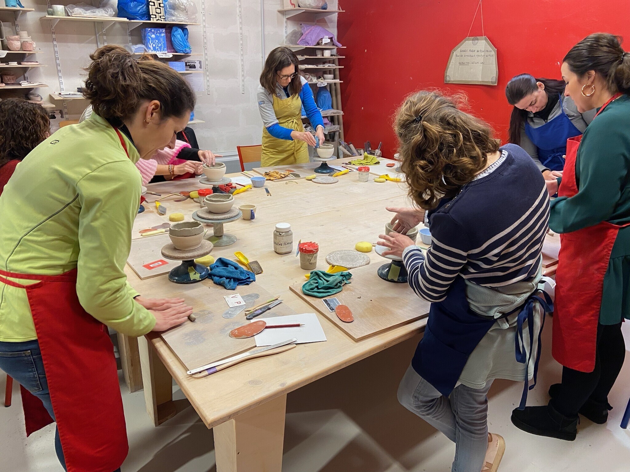 Wecandoo - Modelez votre nouvelle tasse préférée avec La Poterie Family - Afbeelding nr. 2