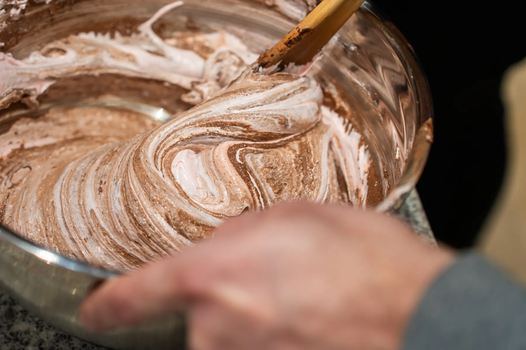 Confectionnez de délicieux macarons en duo avec Émilie - Image n°1 - Wecandoo