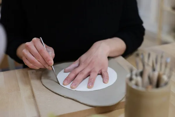 Modelez et décorez vos assiettes avec Juliette - Image n°3 - Wecandoo