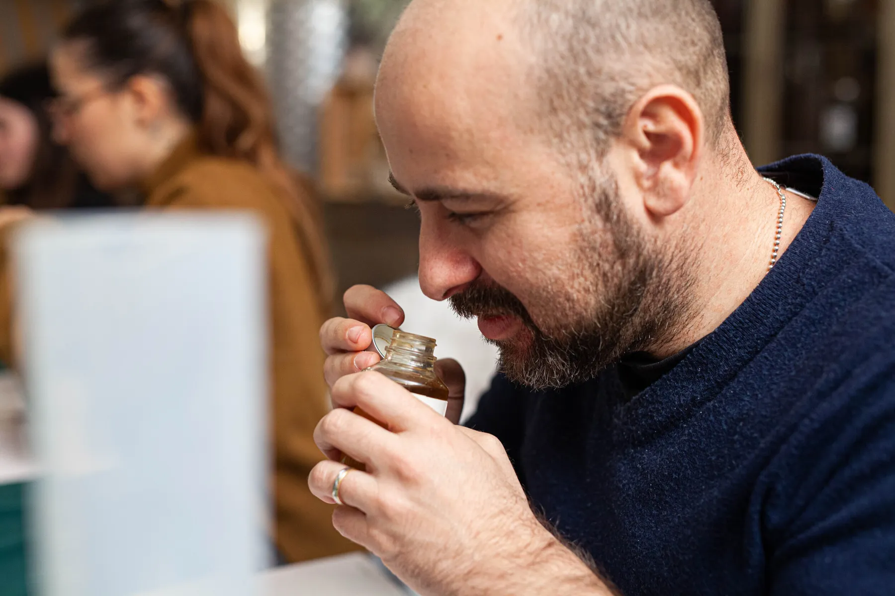 Réunissez votre équipe et découvrez l’univers du rhum avec Nathalie - Image n°4 - Wecandoo