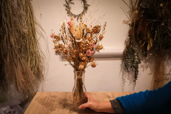 Wecandoo - Réalisez votre petit bouquet de fleurs séchées