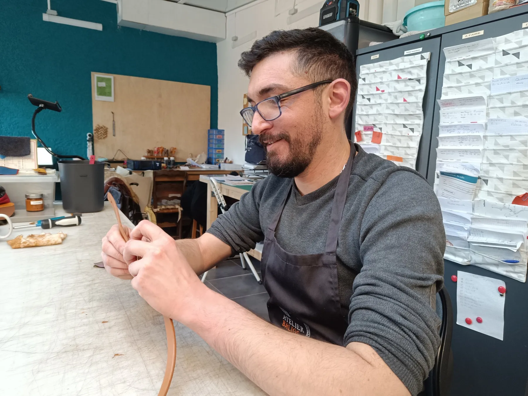 Fabriquez le collier de votre chien avec Héloïse - Afbeelding nr. 3 - Wecandoo