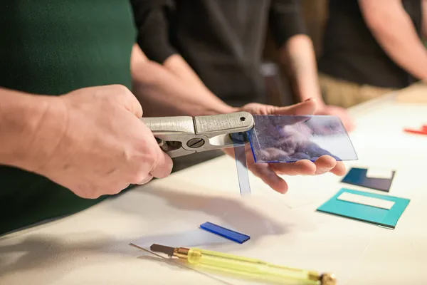 Initiez-vous au vitrail tiffany avec Marianne - Afbeelding nr. 1 - Wecandoo