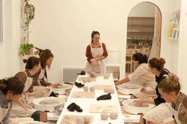 Mobilisez votre équipe et réalisez un totem collectif en céramique avec Gaëlle et son équipe - Image n°3 - Wecandoo