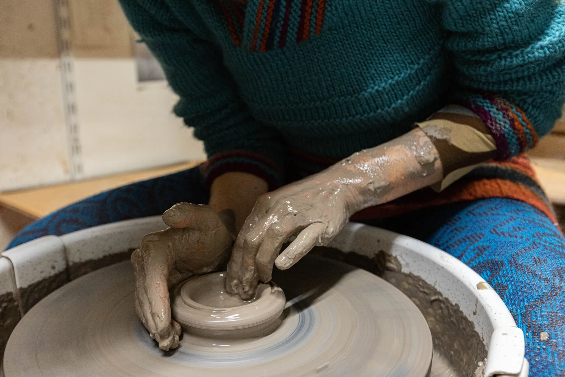 Initiez-vous au tour de potier en tête à tête avec Didier - Image n°1 - Wecandoo