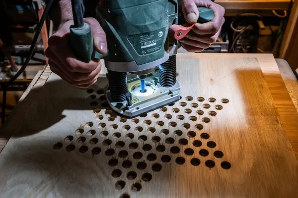 Fabriquez votre grand jeu en bois (ou vos deux petits jeux) sur une journée avec Quentin - Image n°2 - Wecandoo