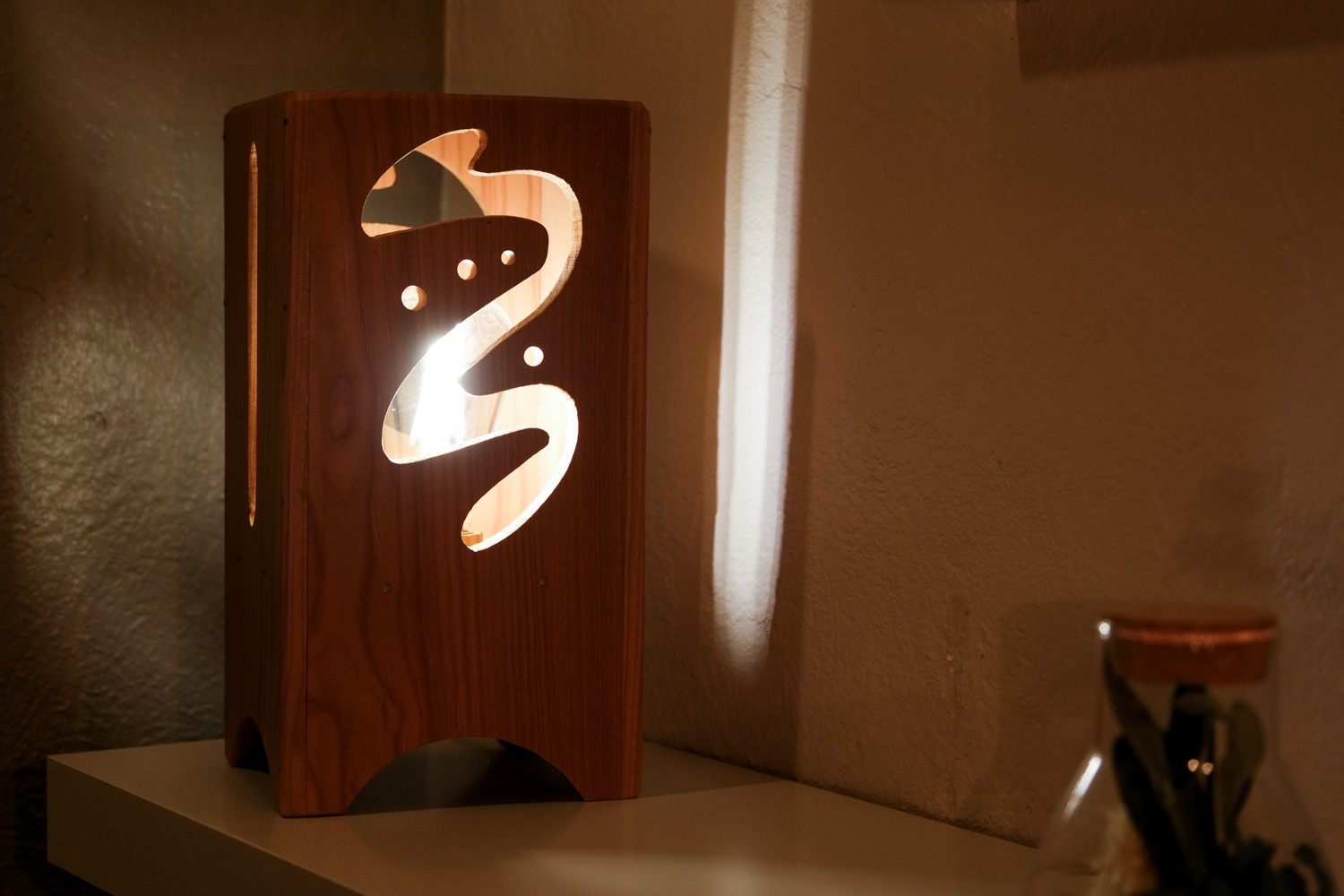 Wecandoo - Réalisez votre lampe en bois avec Quentin - Image n°8