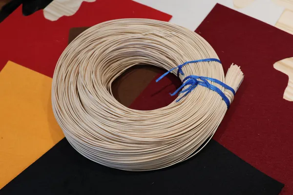 Réalisez vos bijoux en rotin avec Anna - Image n°2 - Wecandoo