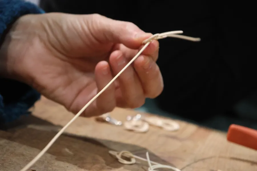 Réalisez vos bijoux en rotin avec Anna - Image n°1 - Wecandoo