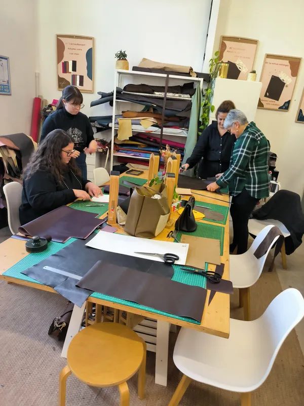 Créez votre sac cabas en cuir - Image n°3 - Wecandoo