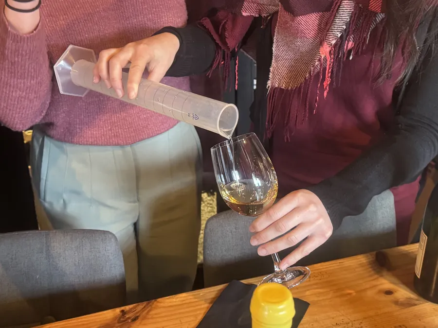 Assemblez votre vin avec Mathieu et son équipe - Image n°1 - Wecandoo
