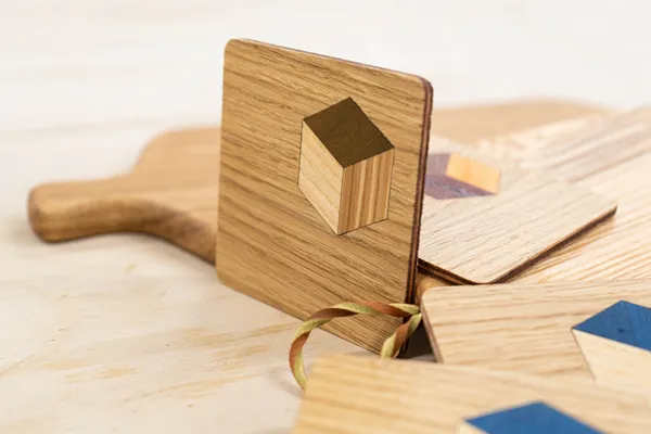 Réalisez vos dessous de verres en marqueterie de bois avec Alan - Afbeelding nr. 1 - Wecandoo