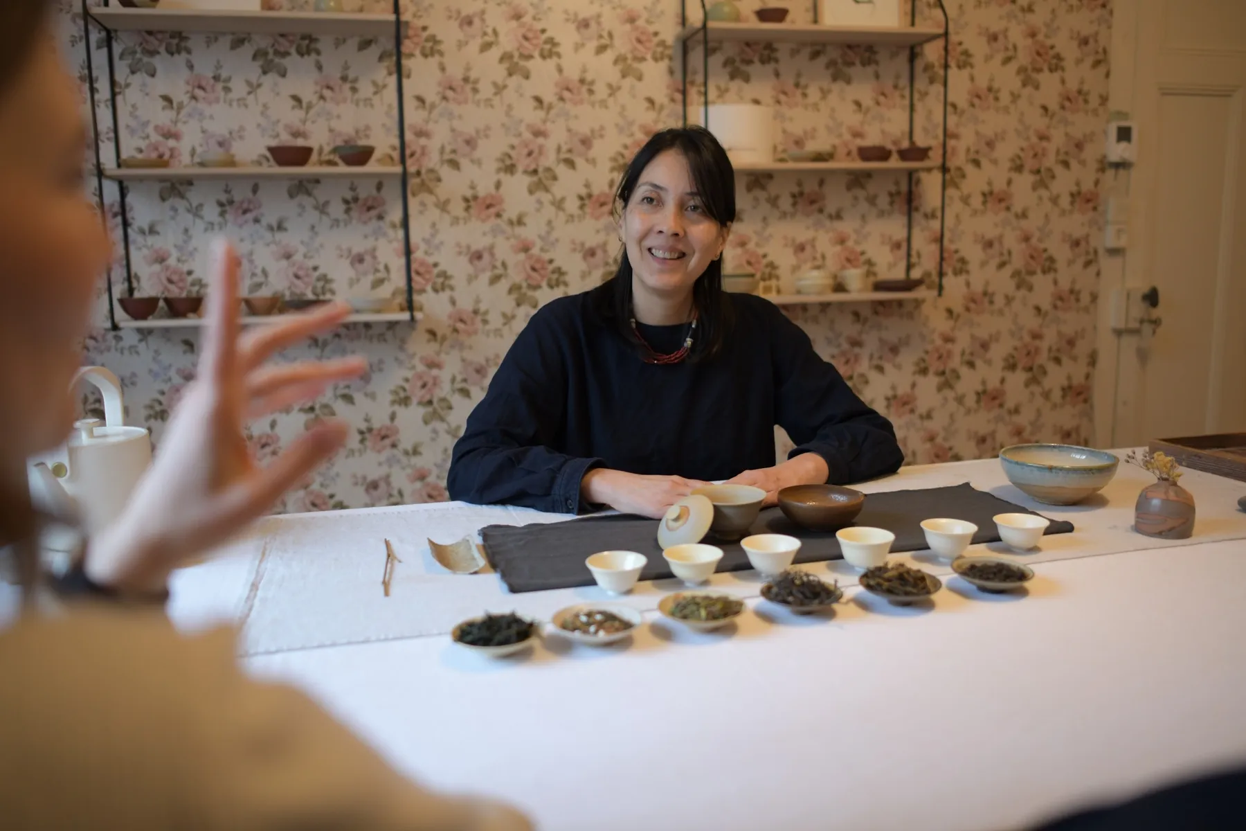 Initiez-vous à la dégustation de thés grands crus avec Laurence - Image n°4 - Wecandoo