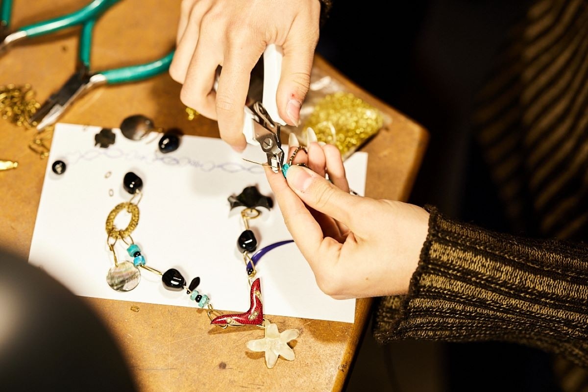 Transformez vos anciens bijoux en création unique