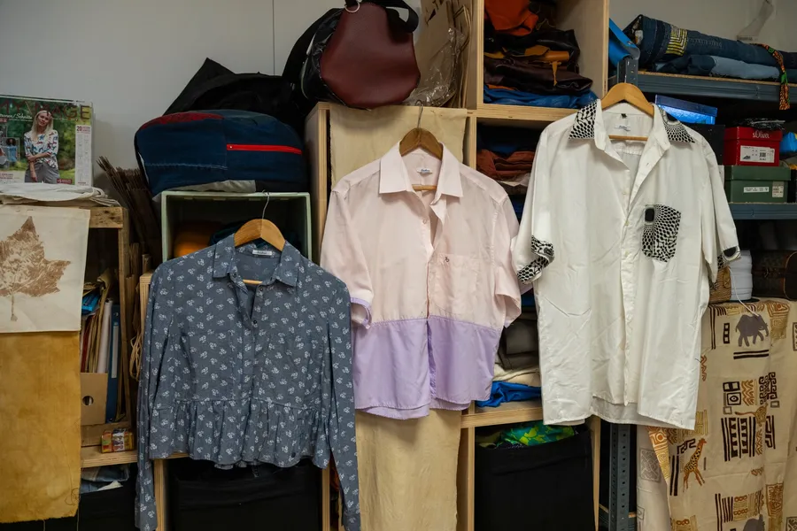 Fabrication d'une chemise upcyclée avec Fatima - Image n°1 - Wecandoo