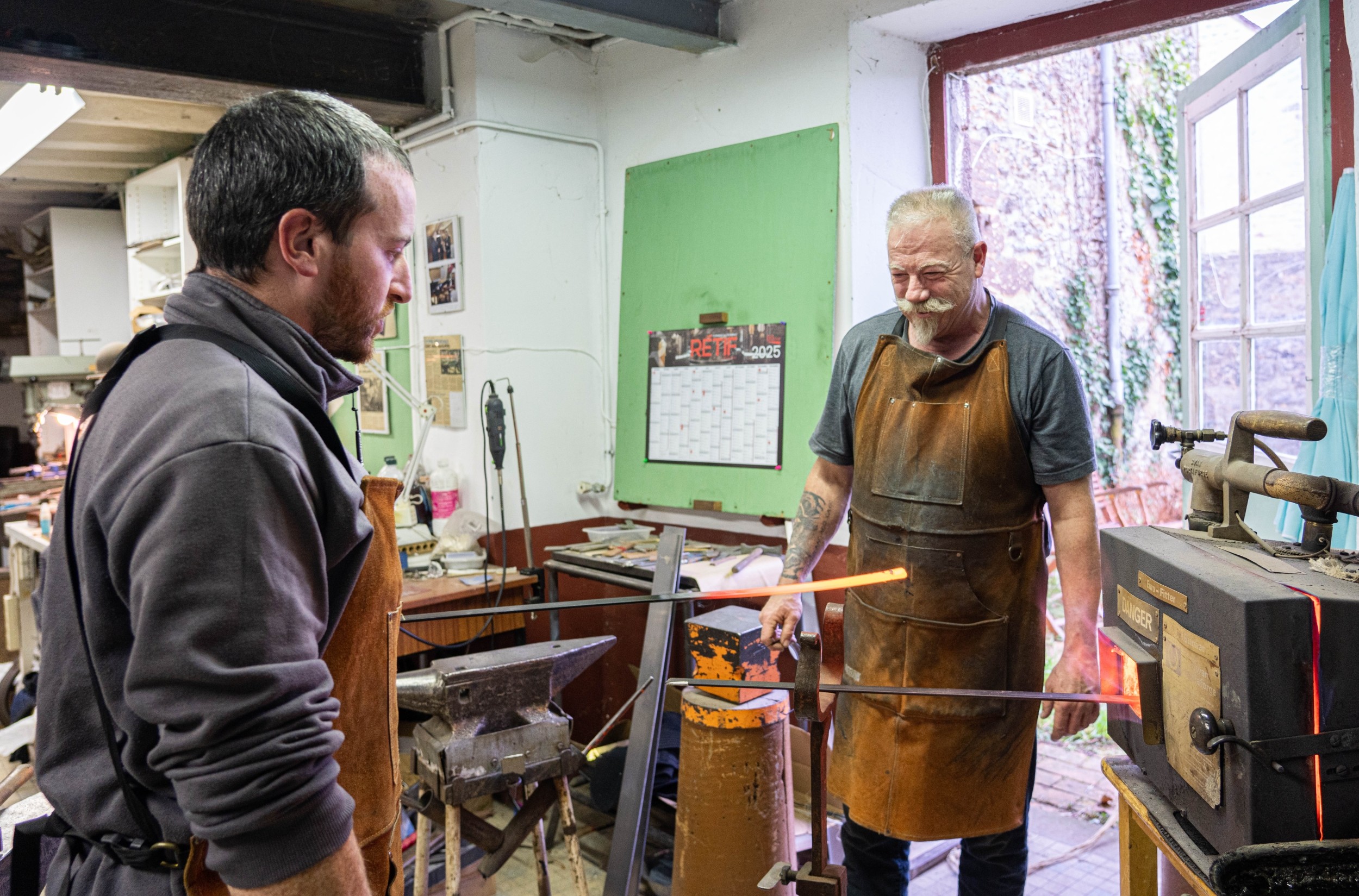 Wecandoo - Forgez votre couteau et réalisez son fourreau avec Pascal - Image n°7