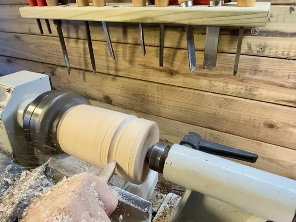 Initiez-vous au tour à bois avec Clément - Image n°3 - Wecandoo