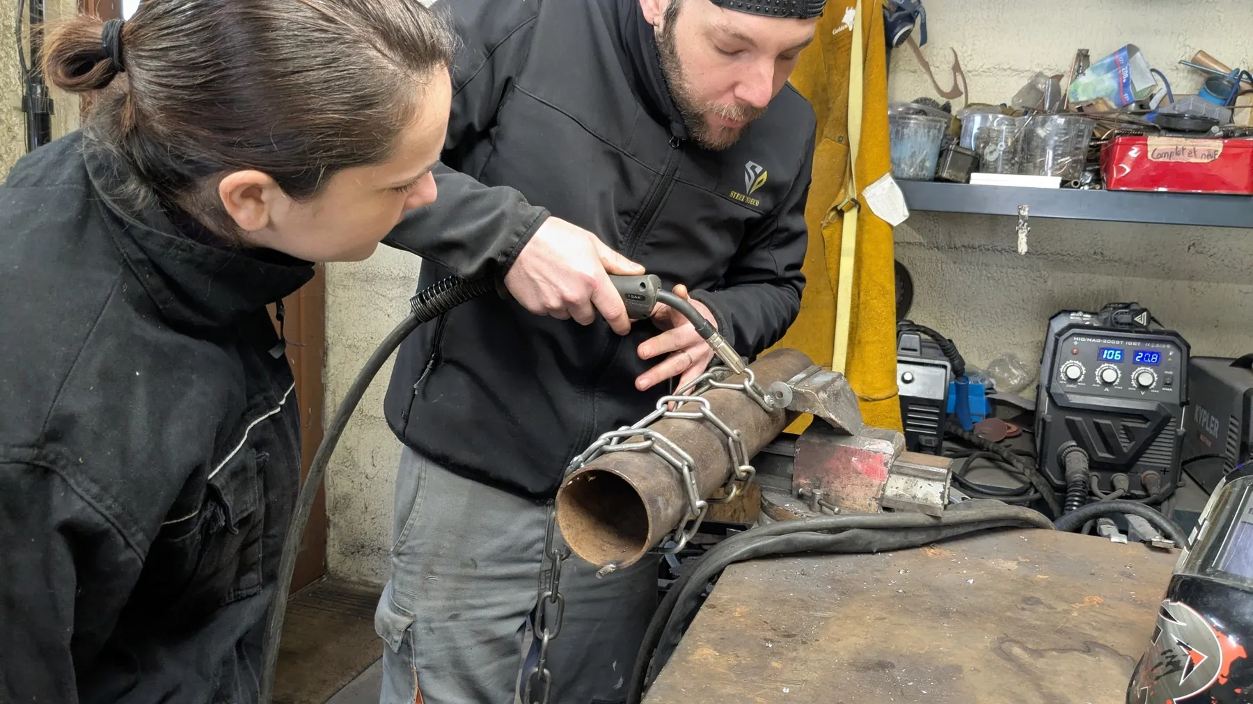 Réalisez votre porte bouteille avec Lucas - Image n°4 - Wecandoo