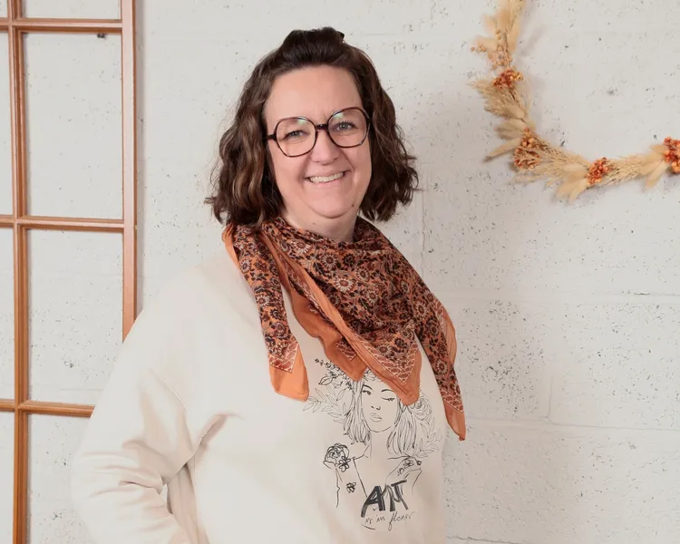 Amélie : Restauratrice de mobilier à Lille