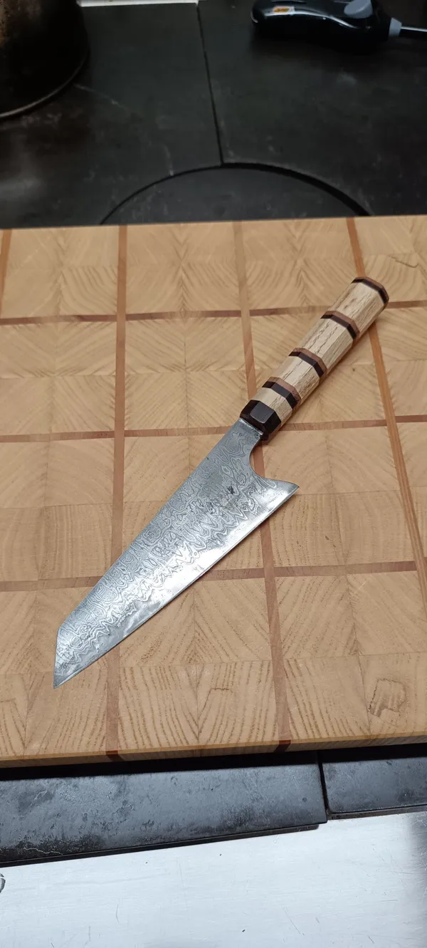 Forgez votre couteau de cuisine japonais avec Clément sur trois jours - Afbeelding nr. 1 - Wecandoo