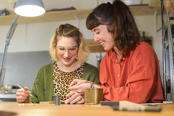 Réalisez votre pendentif en cire perdue avec Bérenger et Zoé - Image n°2 - Wecandoo