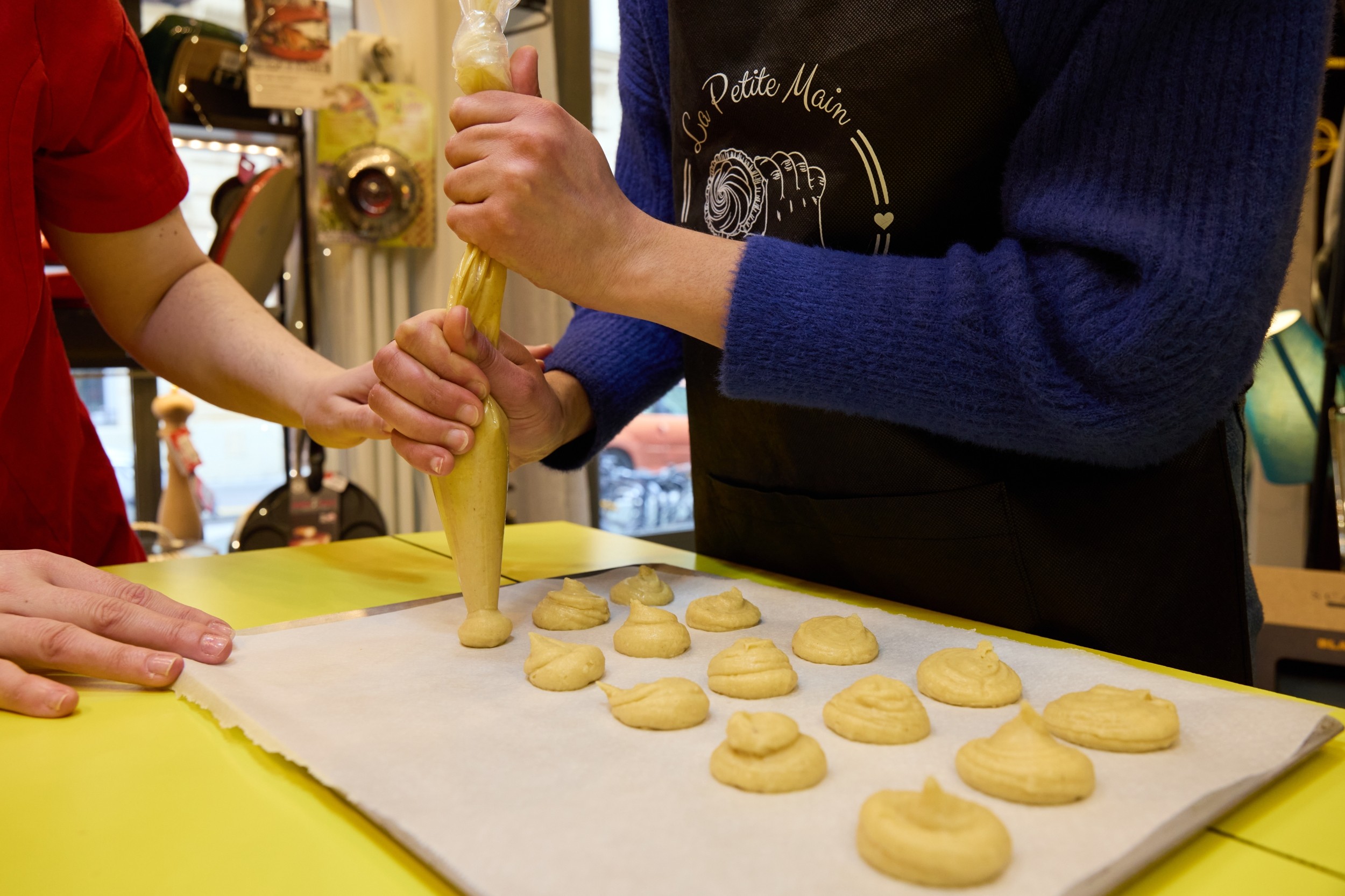 Wecandoo - Réalisez vos chouquettes et profiteroles avec Fanny - Image n°7