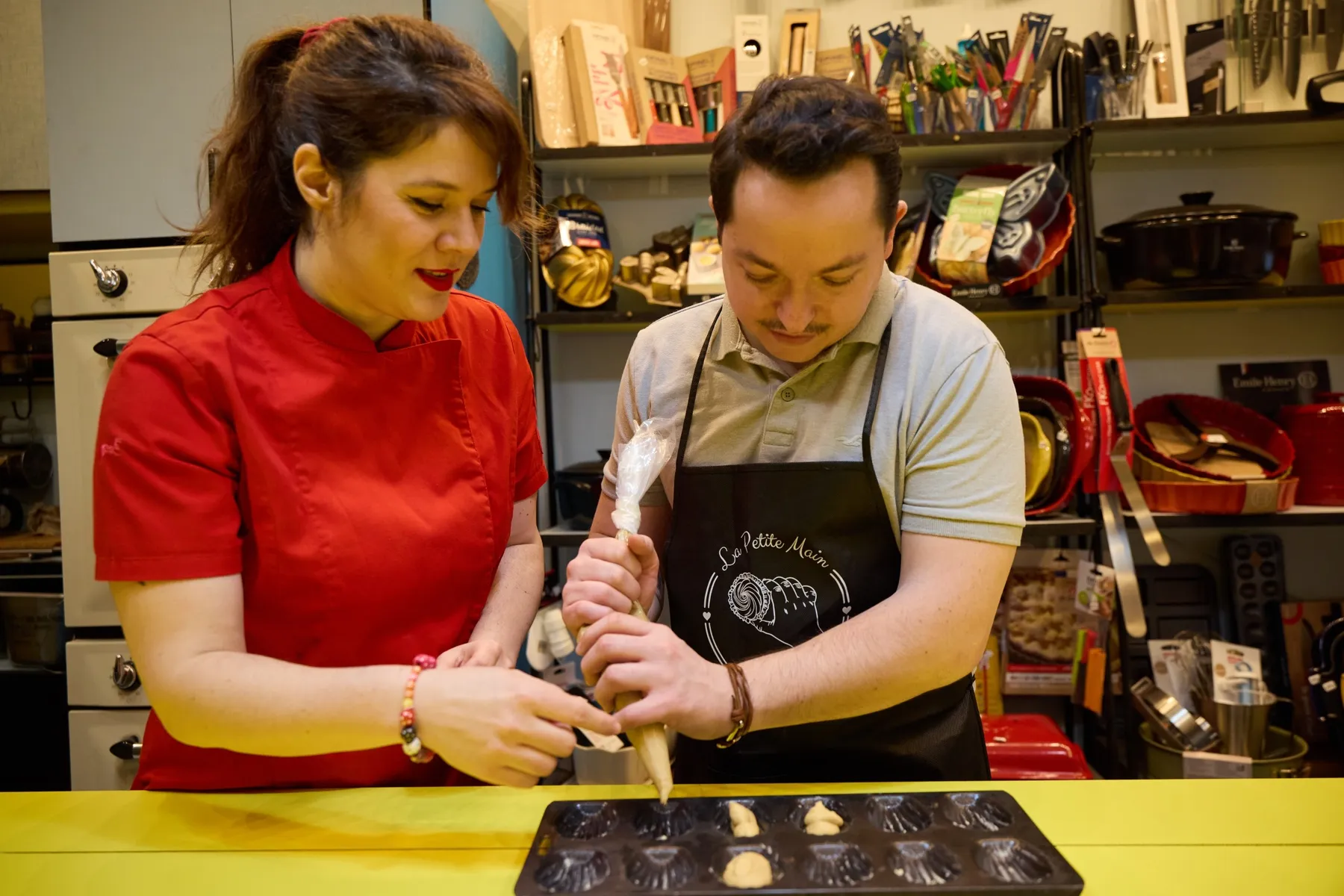 Réalisez votre pâte à tartiner, votre praliné et des madeleines fourrées avec Fanny - Image n°3 - Wecandoo