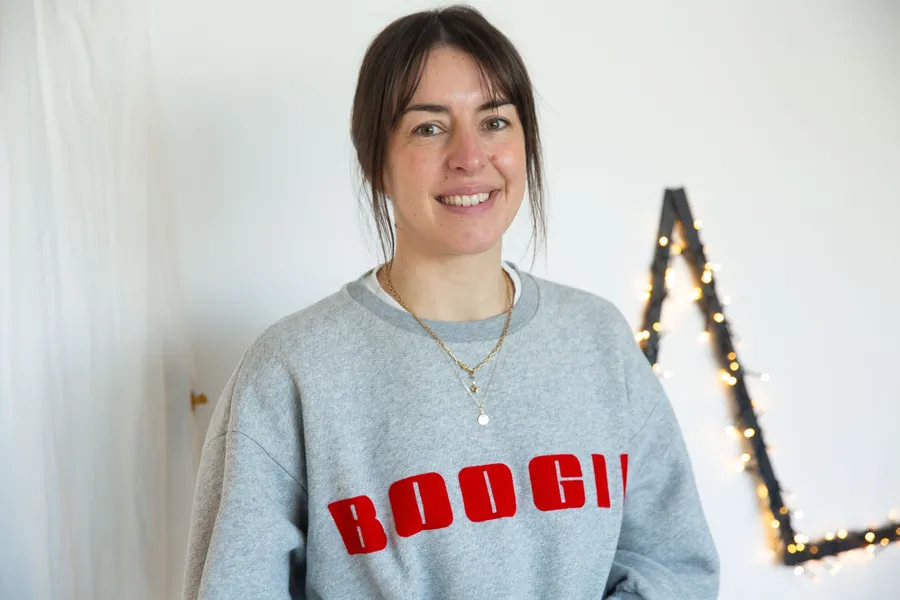 Amélie : Bijoutière à Paris