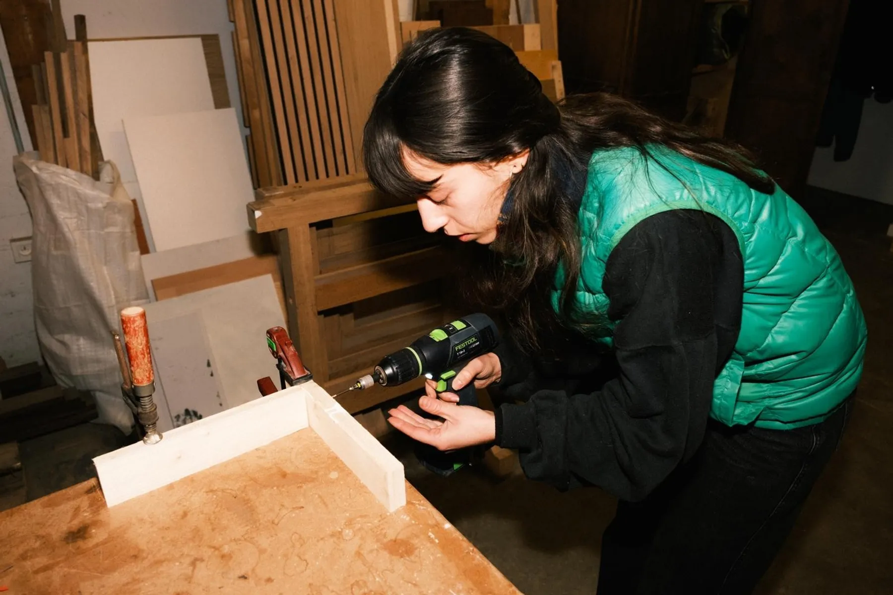 Fabriquez votre chaise brutaliste avec Marnix - 4J - Image n°2 - Wecandoo