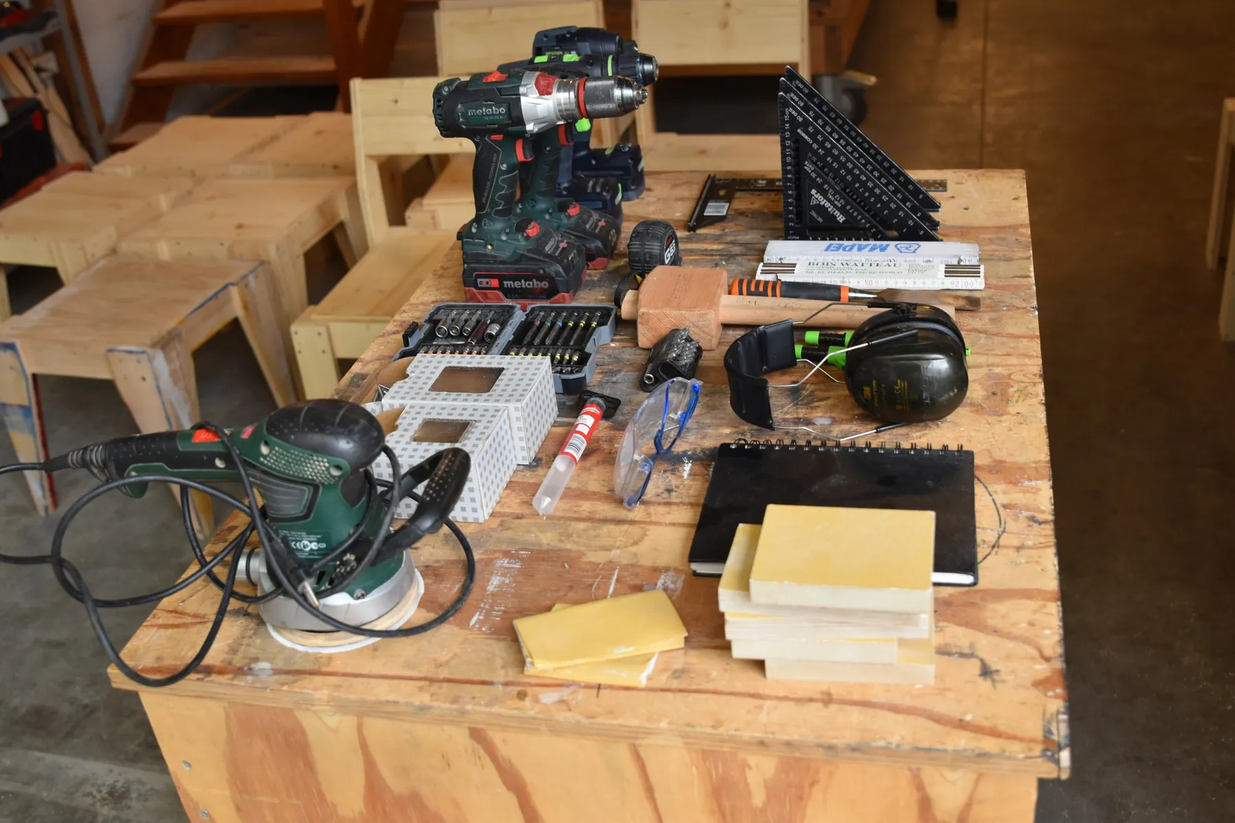 Fabriquez votre chaise brutaliste avec Marnix - 4J - Image n°4 - Wecandoo