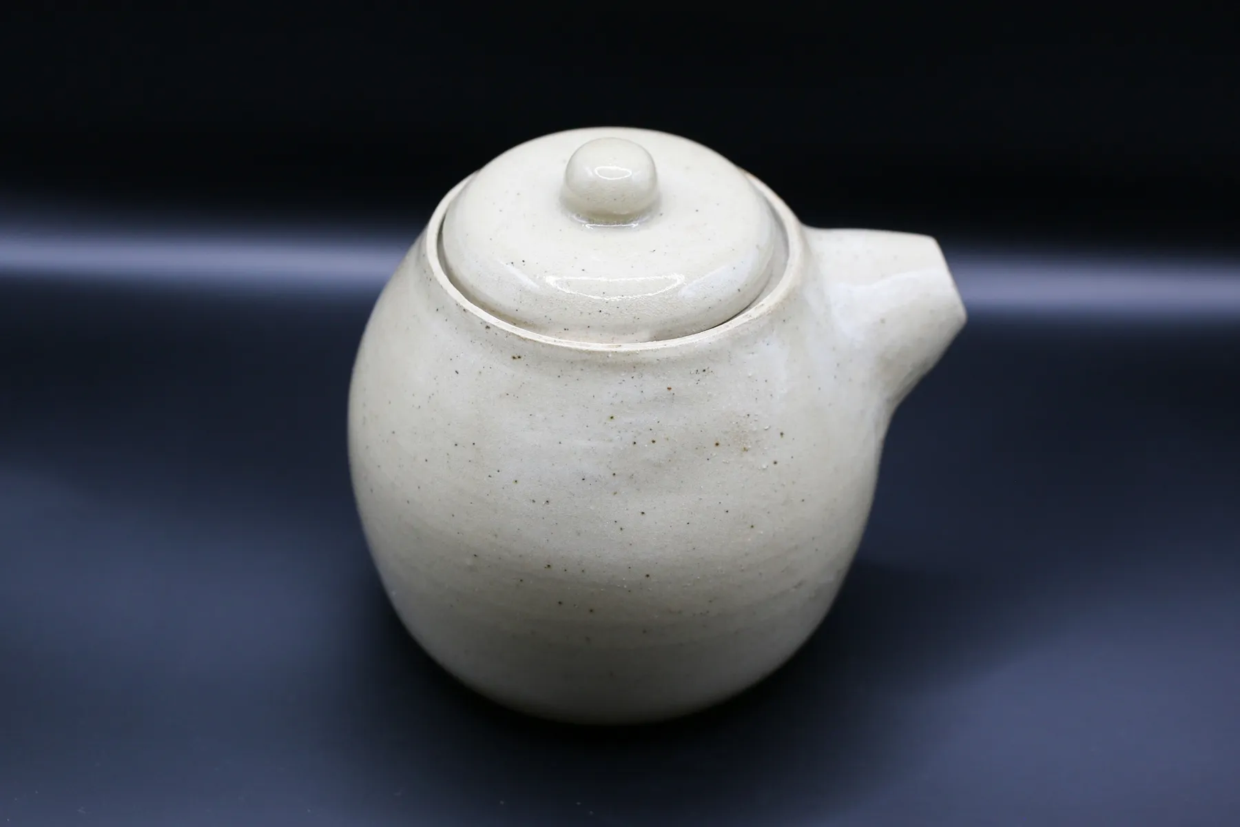 Initiez-vous au tour de potier avec Karen - Image n°3 - Wecandoo