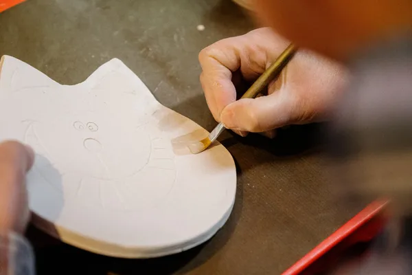 Émaillez vos pièces et découvrez l’art du raku avec Nathalie - Image n°3 - Wecandoo