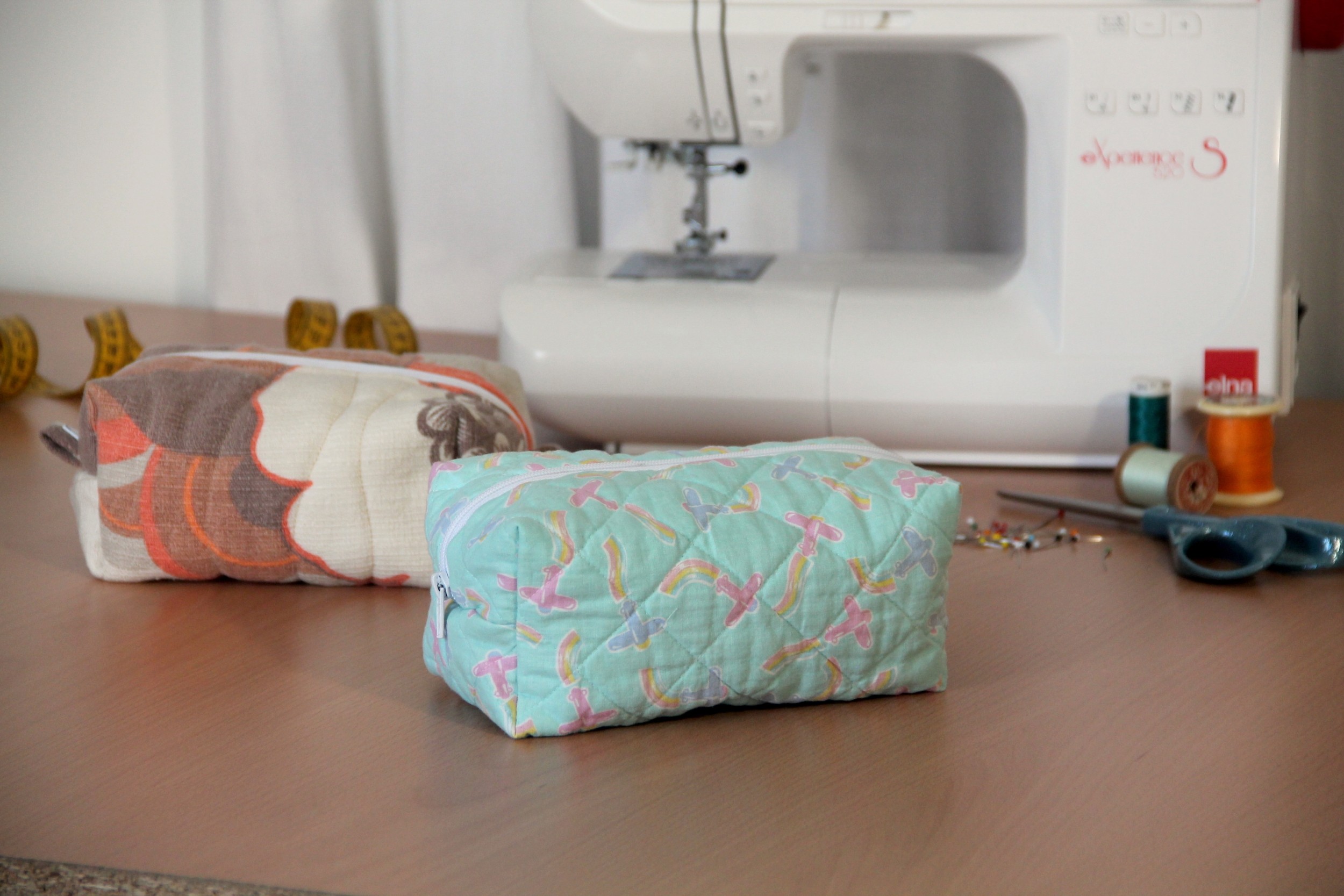 Cousez votre trousse en couverture upcyclée