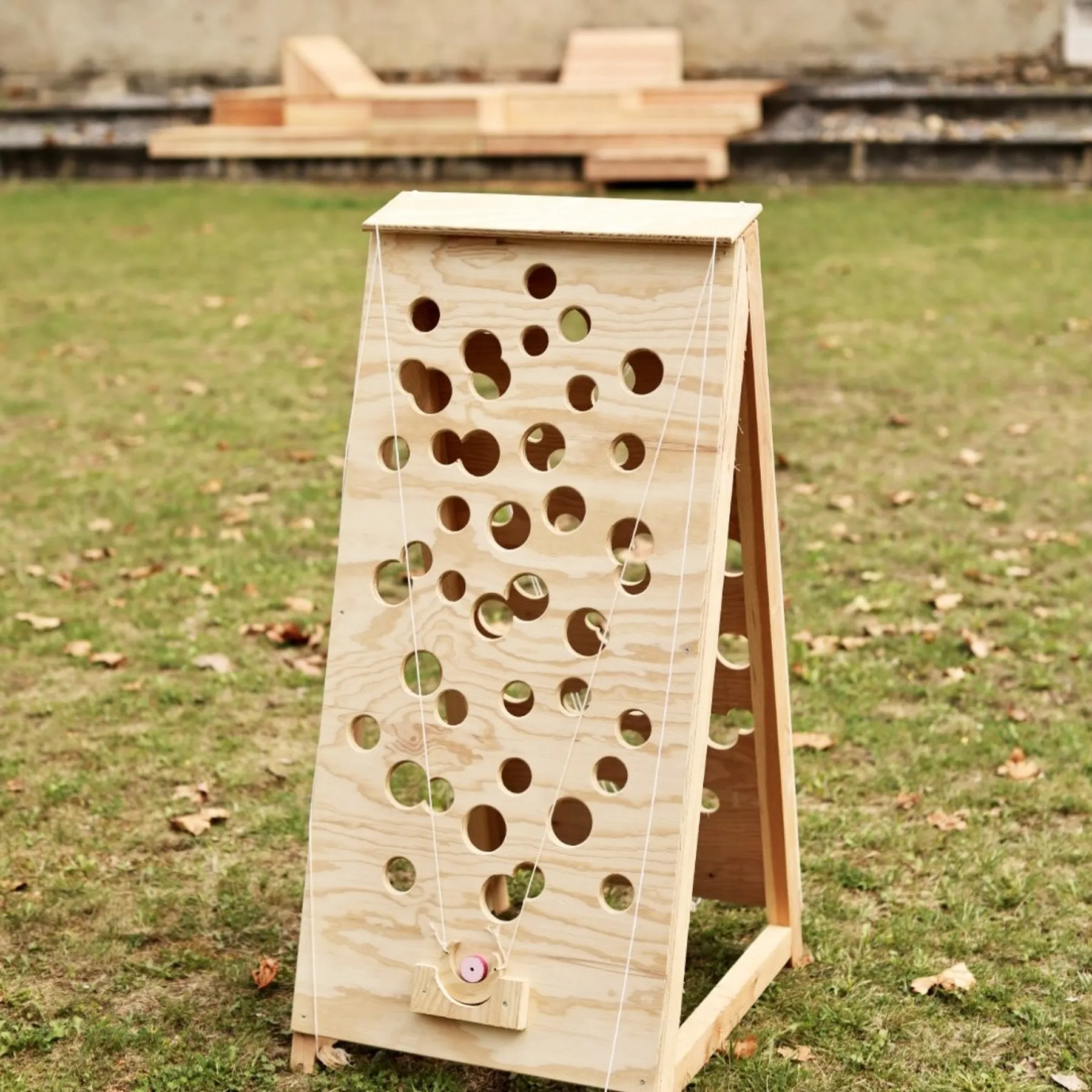 Surprenez votre équipe et fabriquez vos jeux en bois avec Yohann et son équipe - Image n°5 - Wecandoo