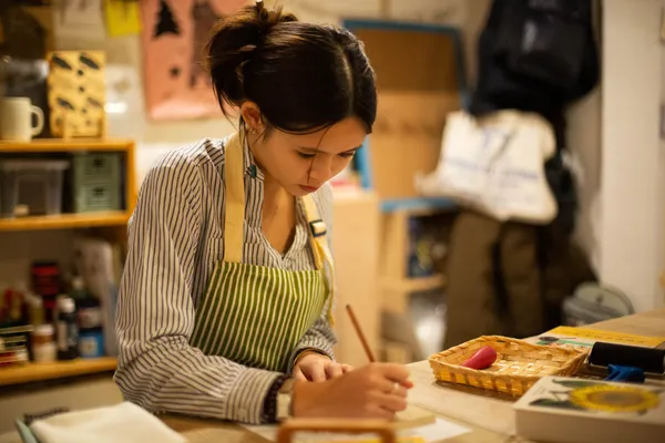 Gravez votre blason familial avec votre enfant accompagnés par Chien-han - Image n°3 - Wecandoo