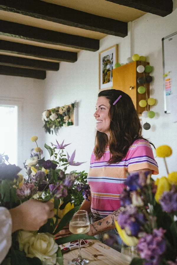 Réalisez votre composition florale autour d'un apéro avec Auréa - Image n°2 - Wecandoo