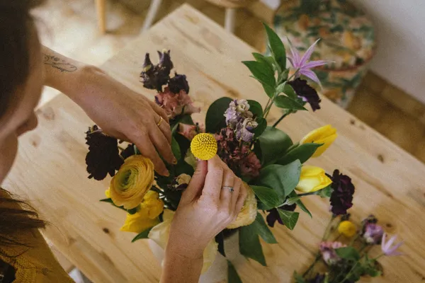 Réalisez votre composition florale autour d'un apéro avec Auréa - Image n°3 - Wecandoo