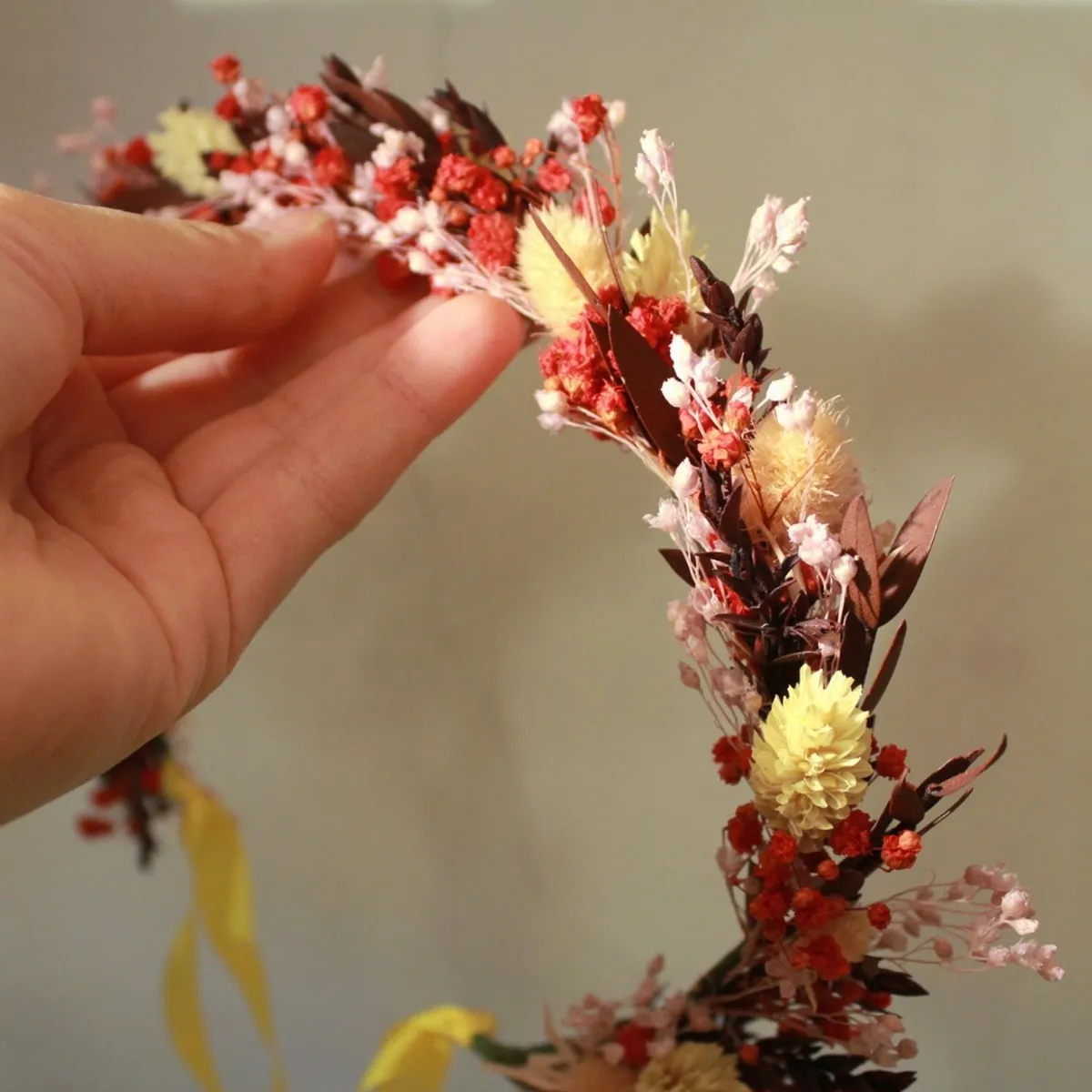 Créez votre couronne en fleurs stabilisées