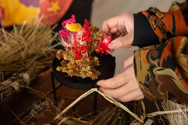 Réalisez votre cloche fleurie avec Lucia - Image n°2 - Wecandoo