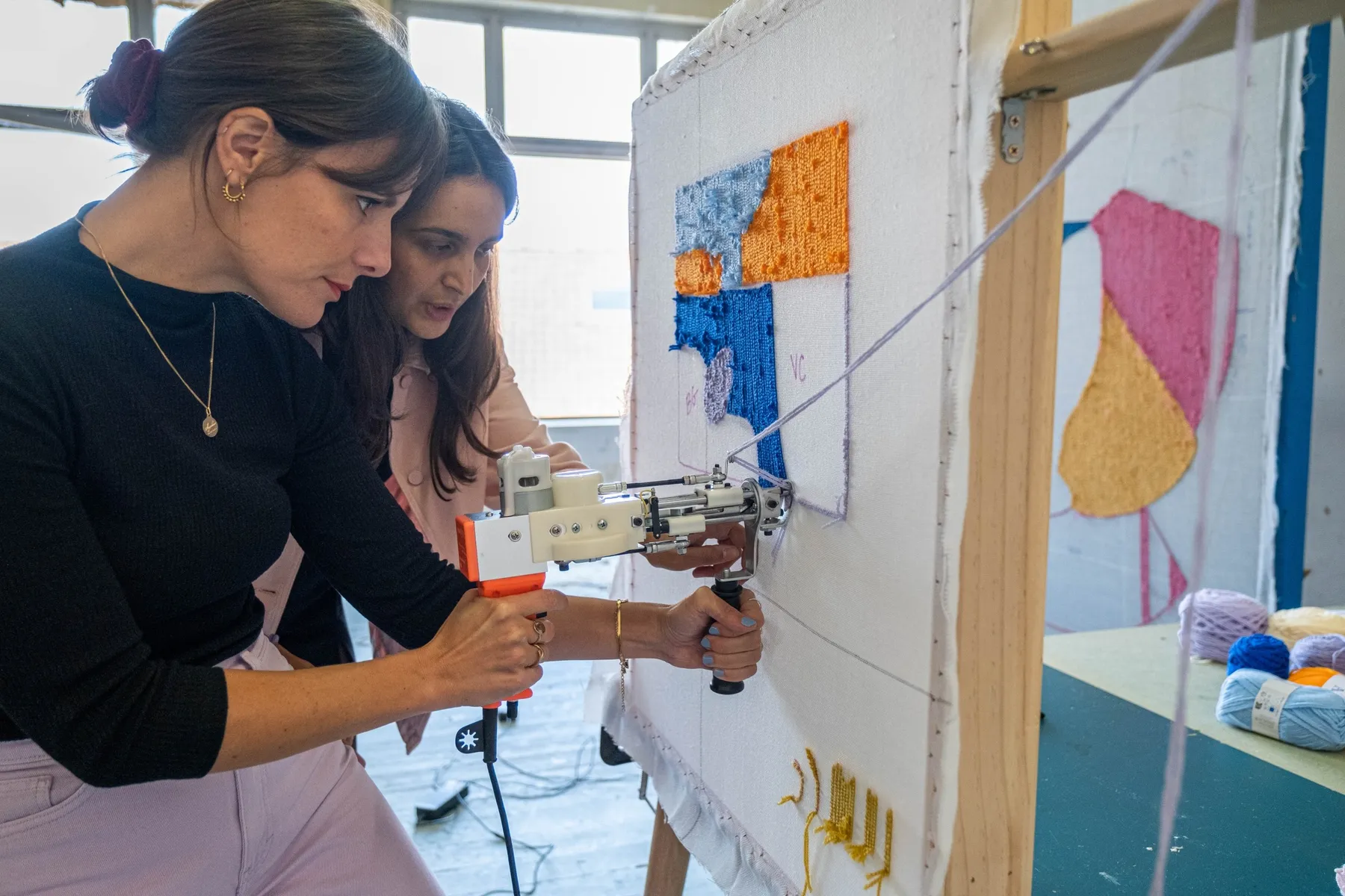 Réalisez votre décoration murale en tufting avec Sabira - Image n°2 - Wecandoo