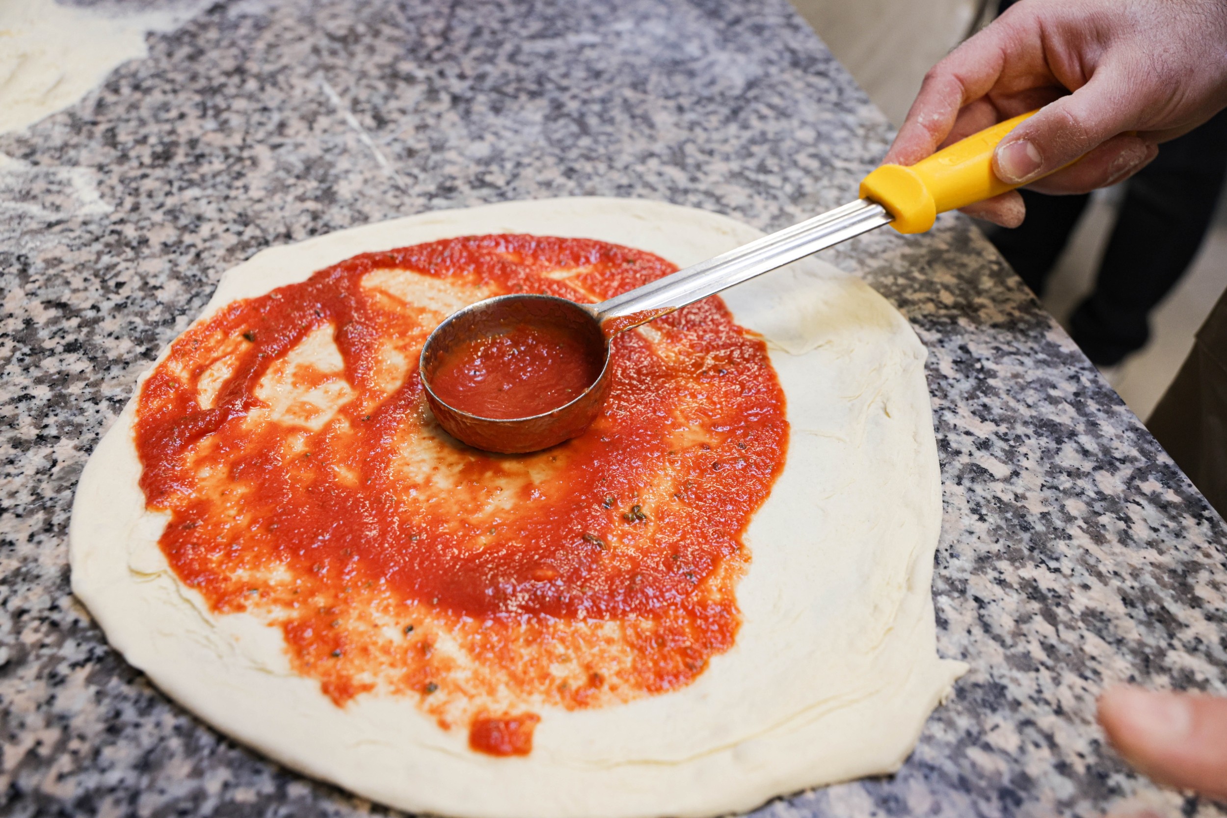 Wecandoo - Réalisez votre pizza artisanale avec Jean-Marie - Afbeelding nr. 9