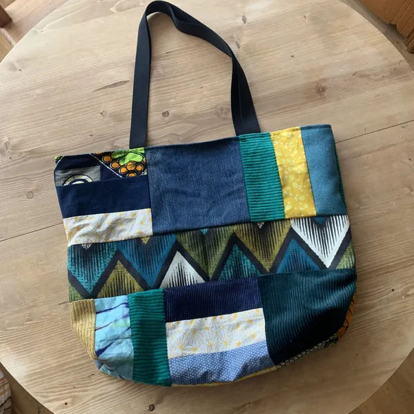 Réalisez votre création upcyclée au choix en patchwork - Image n°1 - Wecandoo