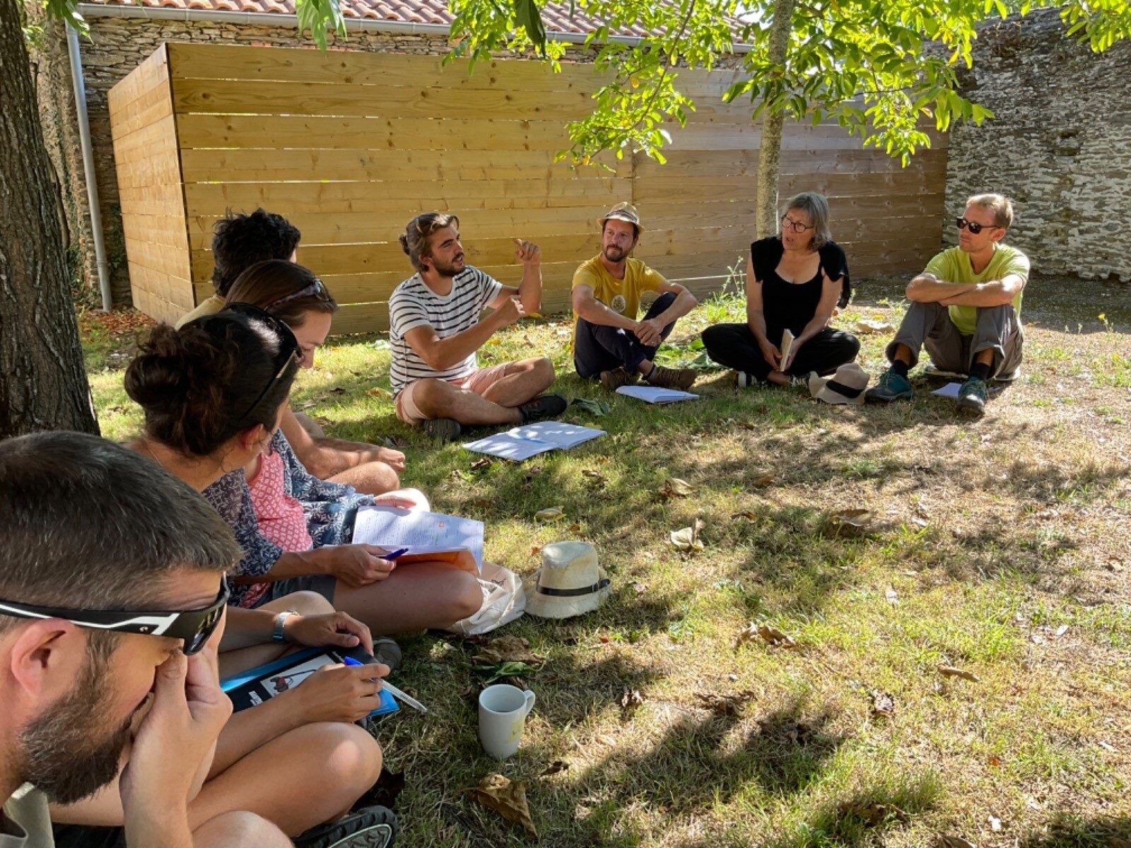 Wecandoo - Initiez-vous à la permaculture sur deux jours avec Mathieu, Anaïs, Léna, Arnaud et leur équipe - Afbeelding nr. 1