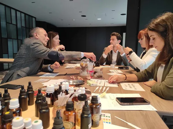 Créez la signature olfactive de votre entreprise avec Magali - Image n°2 - Wecandoo