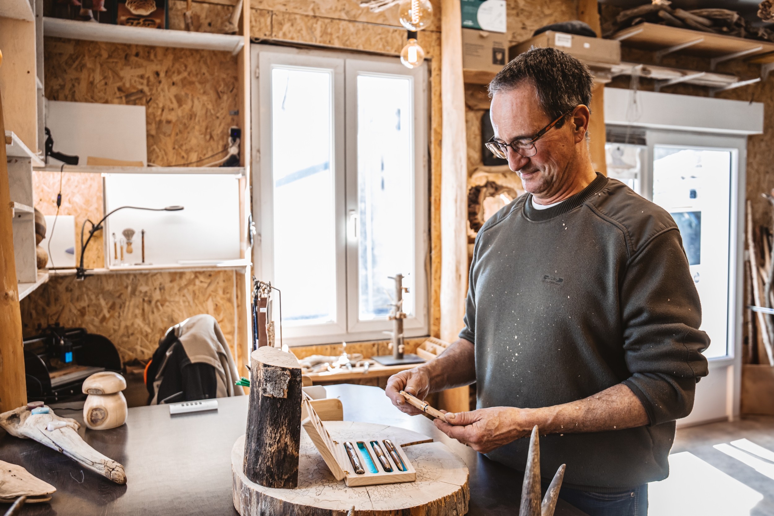 Wecandoo - Initiez-vous au tour à bois sur une journée avec Michel - Image n°7